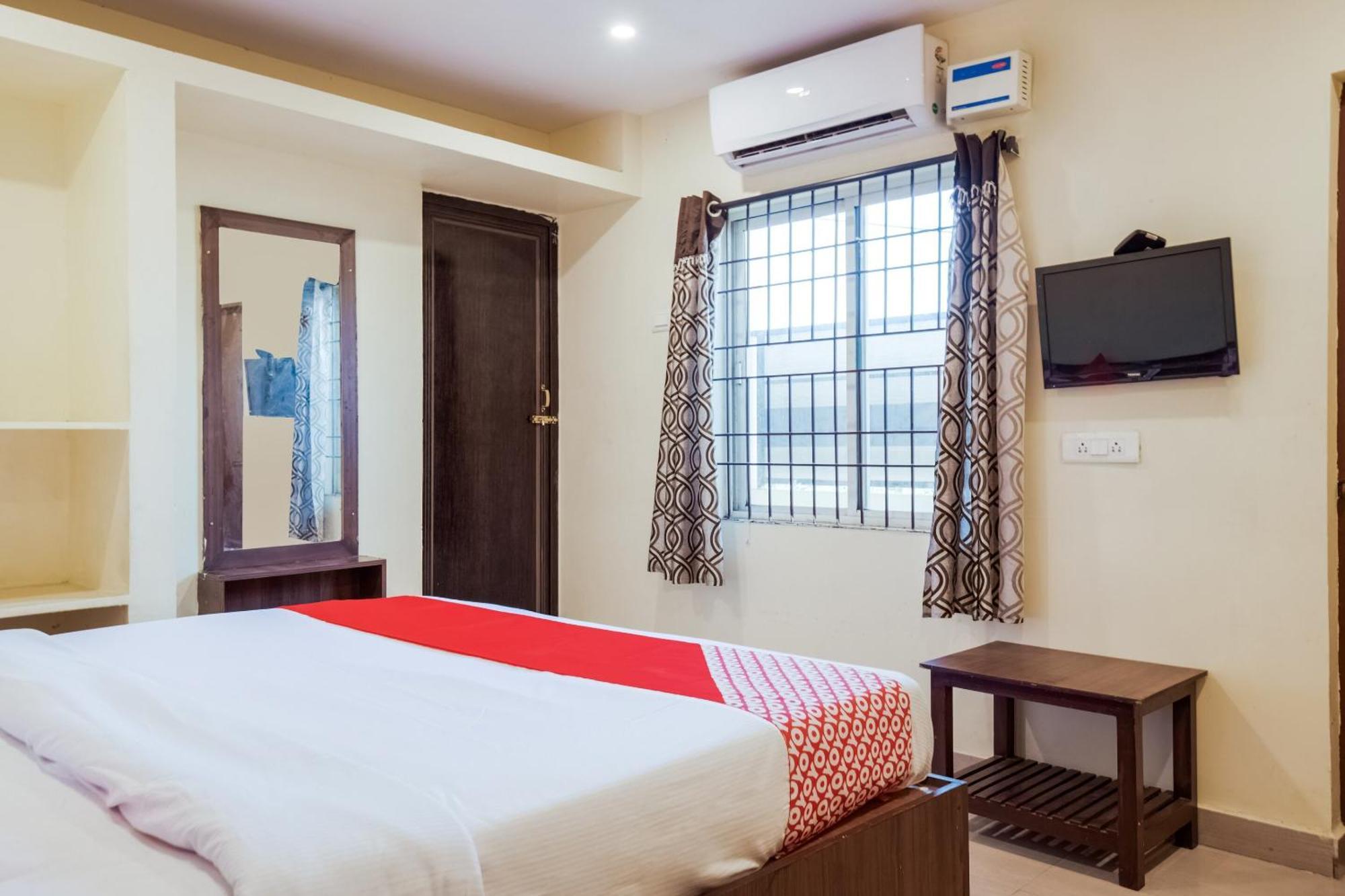 Hotel O Anu Grand Visakhapatnam Esterno foto
