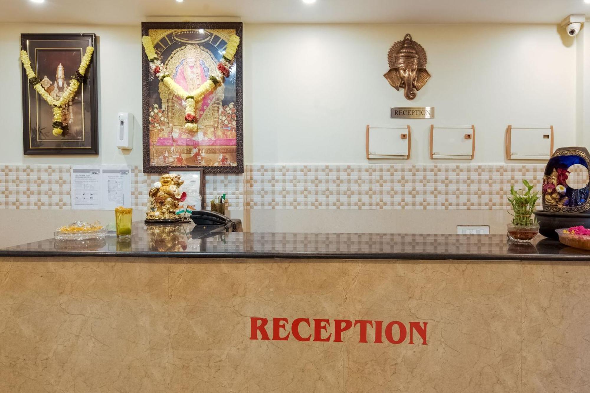 Hotel O Anu Grand Visakhapatnam Esterno foto